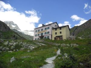 hotel trift in the mountains